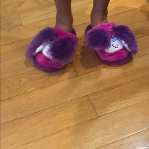 Stompeez bunny slippers